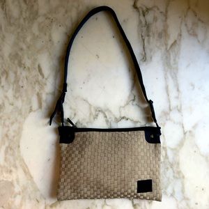Herschel tan woven crossbody bag / Fanny pack
